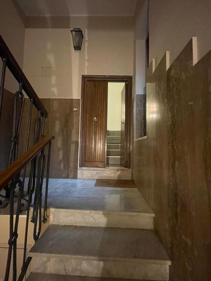 Irex Trevi Fountain Private Apartment Rome Exterior photo