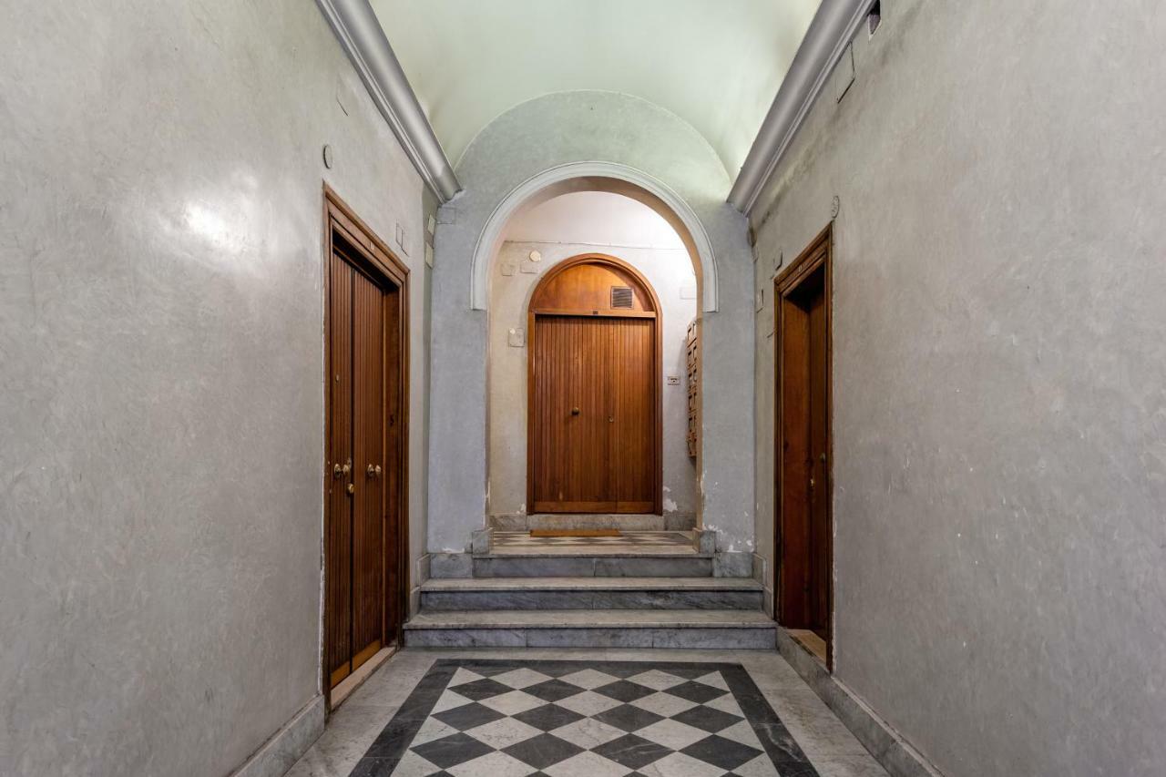 Irex Trevi Fountain Private Apartment Rome Exterior photo